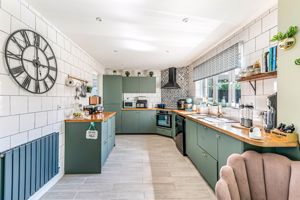 Photo 18- click for photo gallery